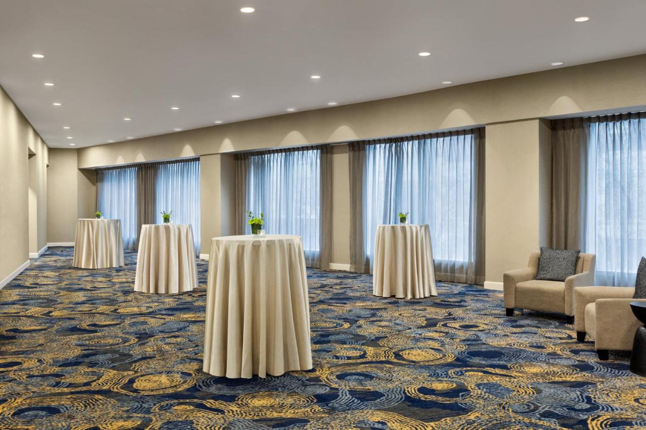 Crowne Plaza Cleveland At Playhouse Square By Ihg Hotel Exterior foto